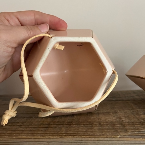 Hanging ceramic planter pot geometric design - Picture 4 of 5